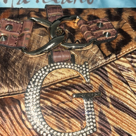 Guess By Marciano - Picture 3 of 5